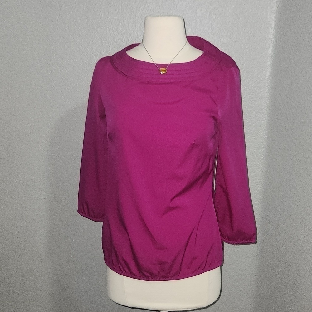 BANANA Republic Silky Blouse Fushia Color Size XS